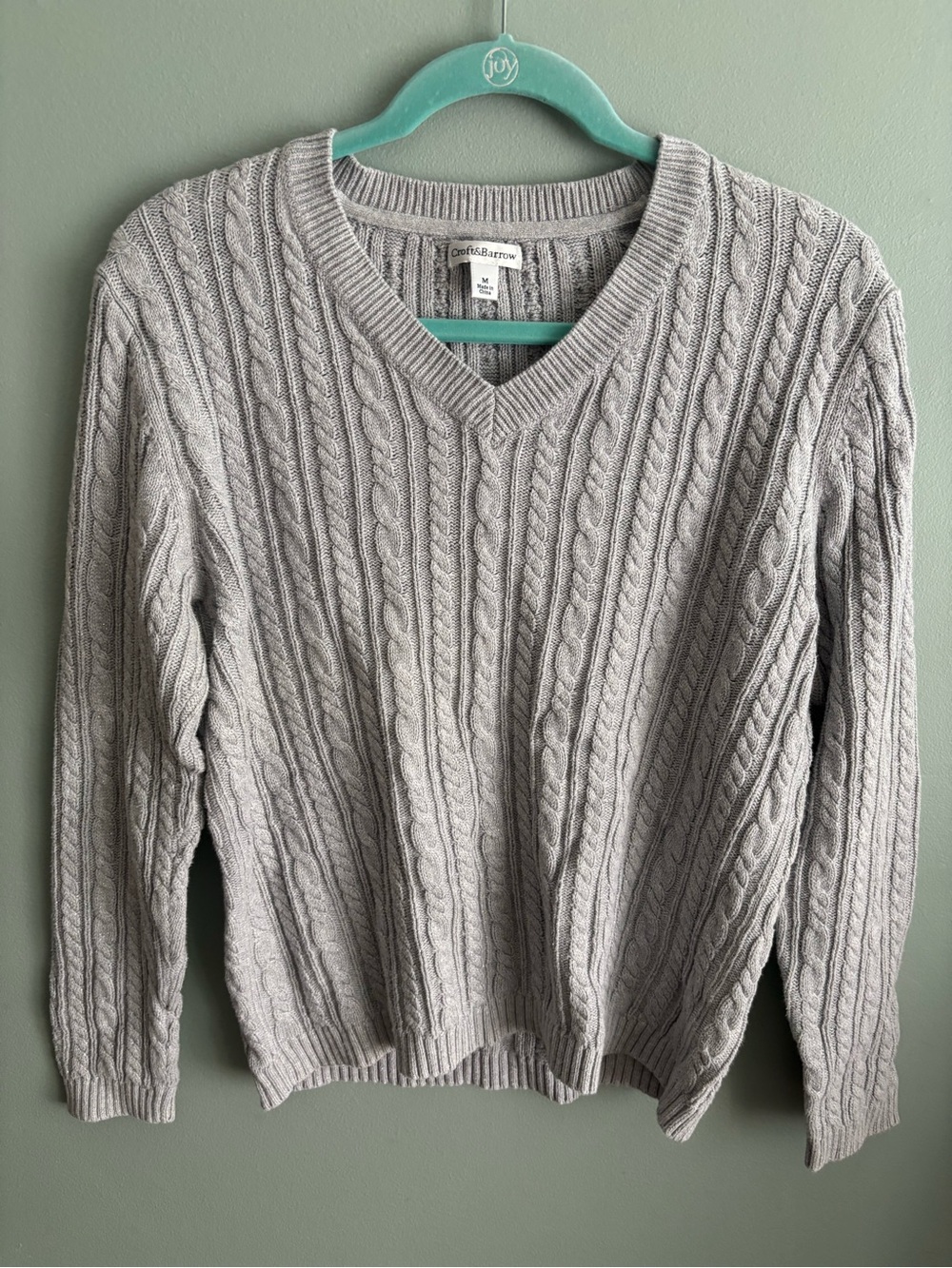 Croft & Barrow Gray Extra Soft Cable Knit V-Neck Sweater Women's Size M